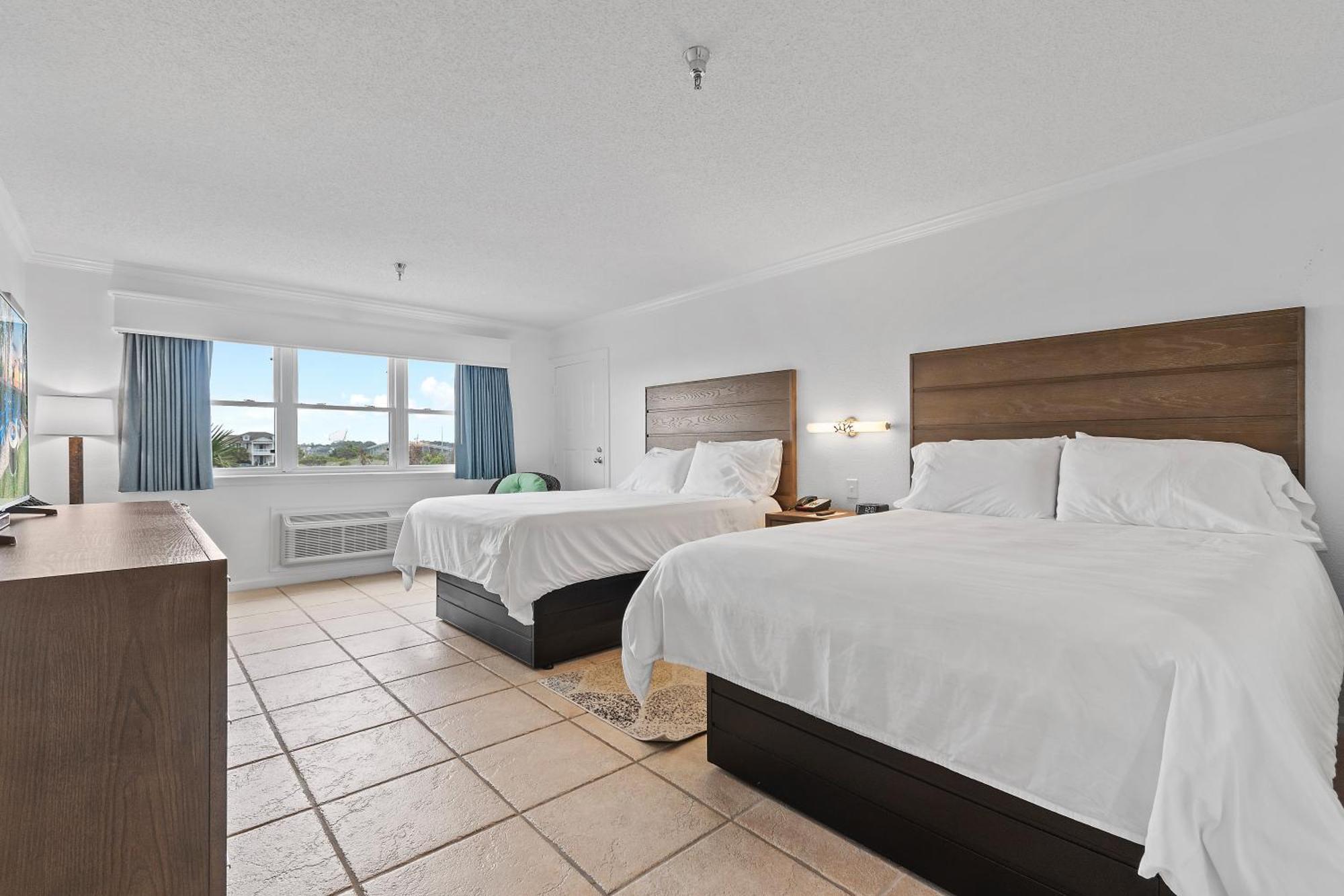 אושן אייל ביץ' Ocean Isle Inn מראה חיצוני תמונה